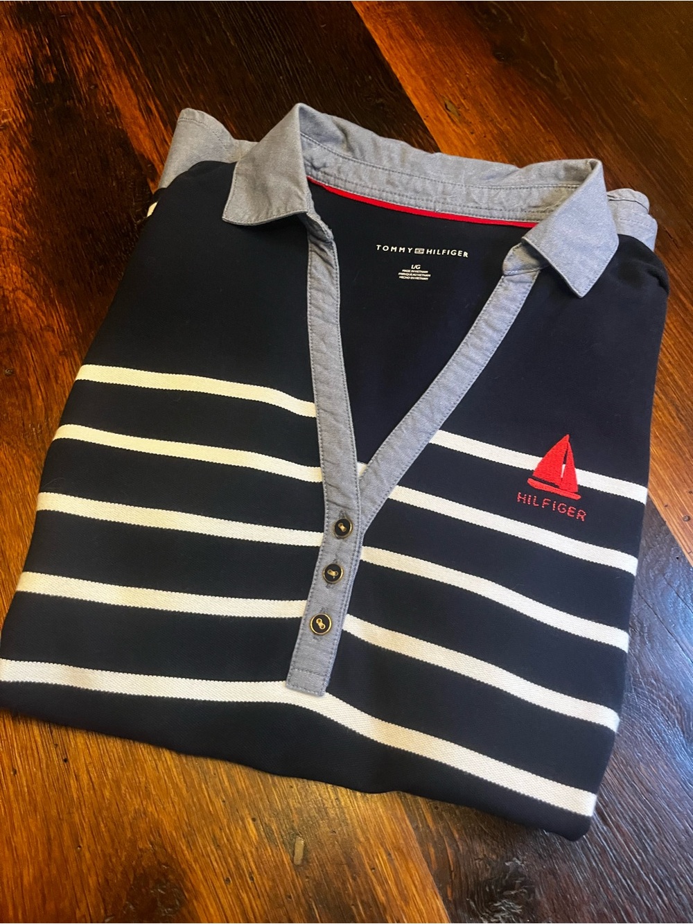 Ladies Size L Tommy Hilfiger Navy and Chambray Classic Polo V-Neck
